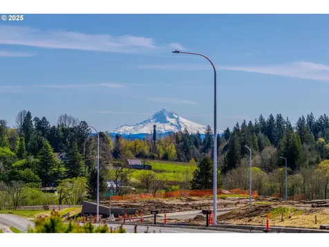 6235 SE Lusted Road Gresham OR 97080
