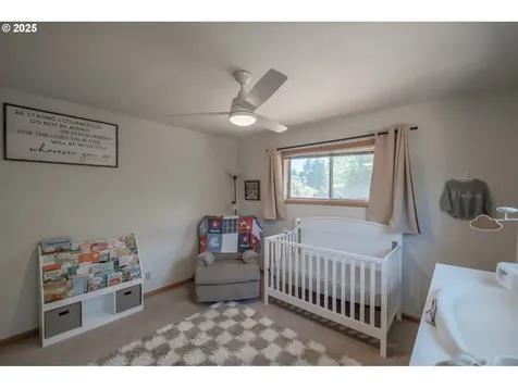 1236 Redwood Street NW Salem OR 97304