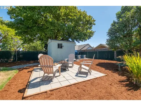 1236 Redwood Street NW Salem OR 97304