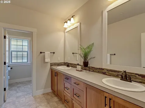 28293 SW Belfast Lane Wilsonville OR 97070