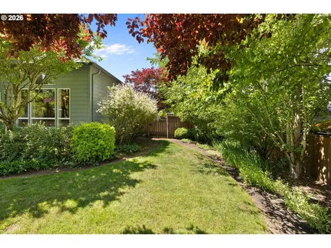 13709 NE 47th Avenue Vancouver WA 98686