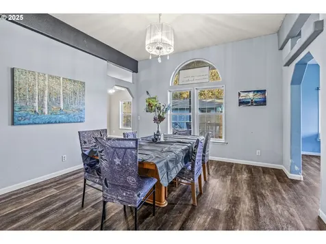 101 Robinson Road Woodland WA 98674