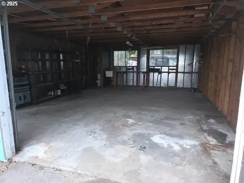 101 Robinson Road Woodland WA 98674