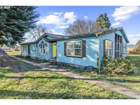 101 Robinson Road Woodland WA 98674