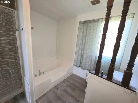 101 Robinson Road Woodland WA 98674