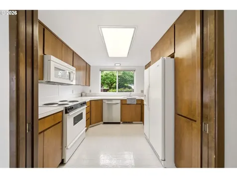16545 SW Monterey Lane Portland OR 97224