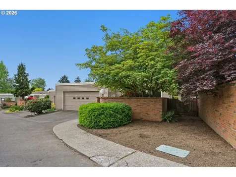 16545 SW Monterey Lane Portland OR 97224