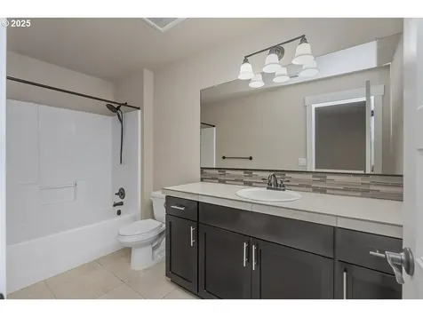 8070 SW 195th Avenue Beaverton OR 97007