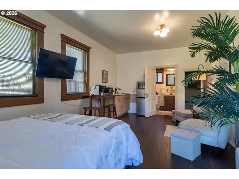 500 Winston Section Road Winston OR 97496