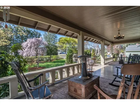 500 Winston Section Road Winston OR 97496