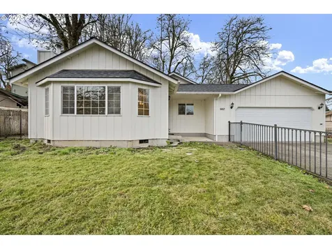 662 S 44th Street Springfield OR 97478