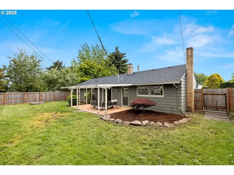 3821 NE 133rd Avenue Portland OR 97230