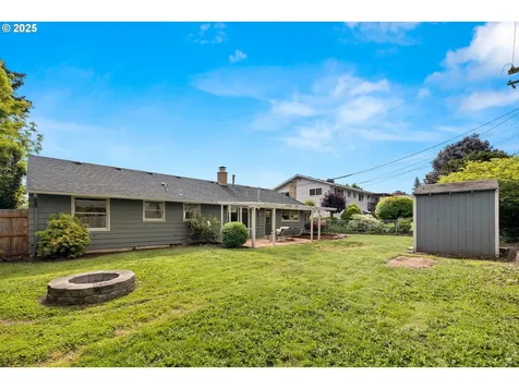 3821 NE 133rd Avenue Portland OR 97230