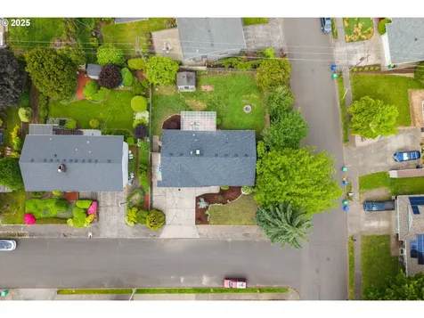 3821 NE 133rd Avenue Portland OR 97230