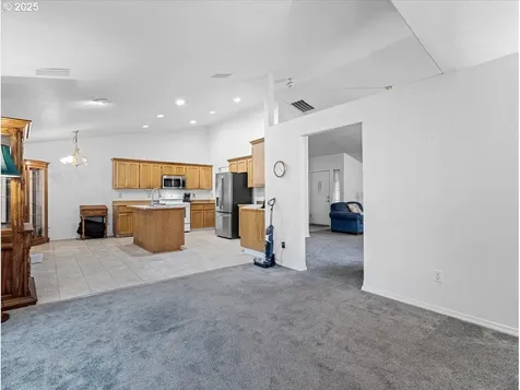 5613 NE 99th Street Vancouver WA 98665