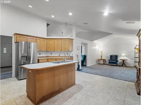 5613 NE 99th Street Vancouver WA 98665