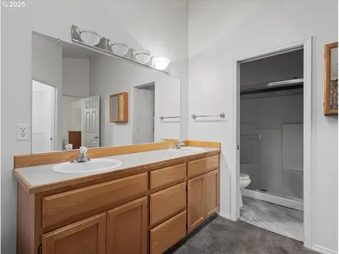 5613 NE 99th Street Vancouver WA 98665