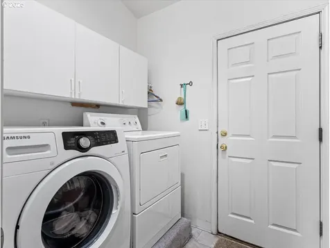 5613 NE 99th Street Vancouver WA 98665