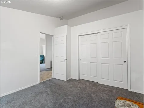 5613 NE 99th Street Vancouver WA 98665