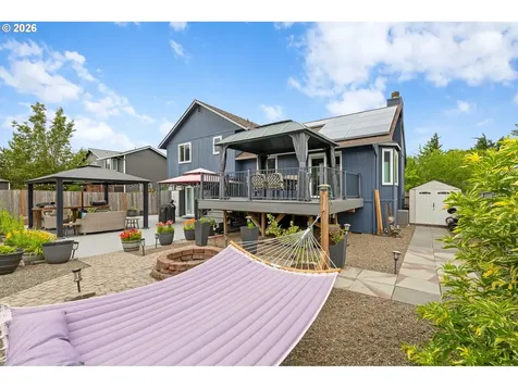 748 SE 10th Street Troutdale OR 97060