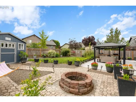 748 SE 10th Street Troutdale OR 97060