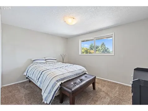 2218 NE Morlan Avenue Gresham OR 97030