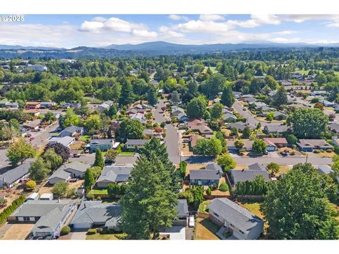 2218 NE Morlan Avenue Gresham OR 97030