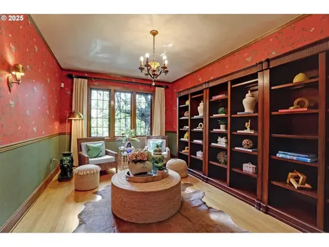 1034 SW Douglas Place Portland OR 97205