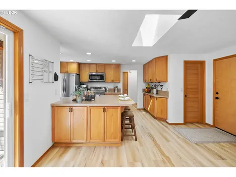 2439 SE Willow Drive Hillsboro OR 97123