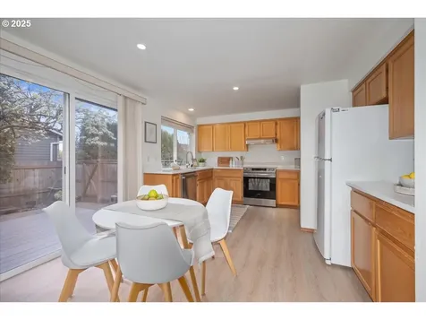 5249 NW 173rd Place Portland OR 97229