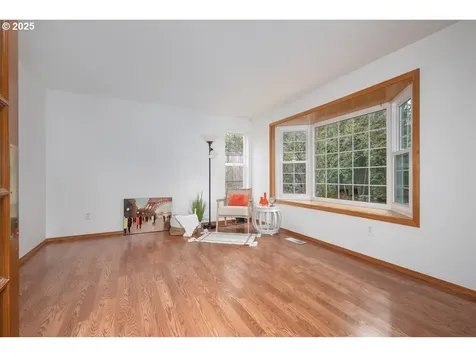 5249 NW 173rd Place Portland OR 97229