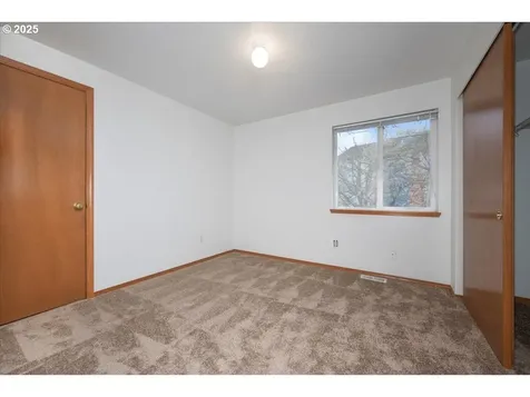 5249 NW 173rd Place Portland OR 97229