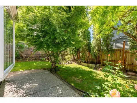 5249 NW 173rd Place Portland OR 97229