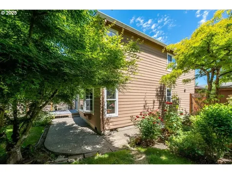 5249 NW 173rd Place Portland OR 97229