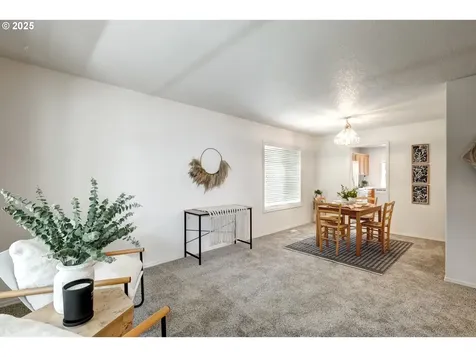 41653 NW Oak Way Banks OR 97106