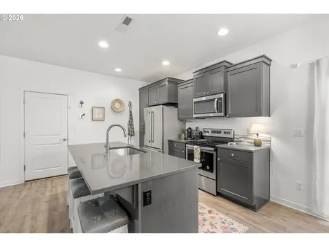 260 NW Liberty Lane Estacada OR 97023