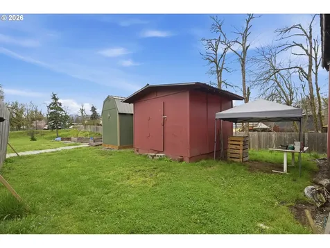 83840 Brown Road Dexter OR 97431