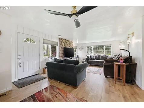 83840 Brown Road Dexter OR 97431