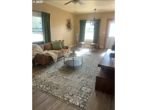2800 10th Street Baker City OR 97814
