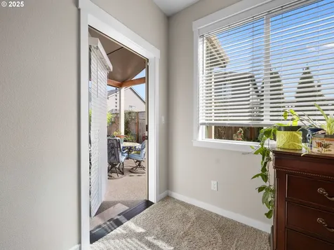 2285 SE 11th Avenue Canby OR 97013