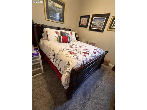 2285 SE 11th Avenue Canby OR 97013