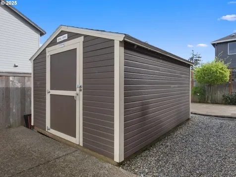 2285 SE 11th Avenue Canby OR 97013