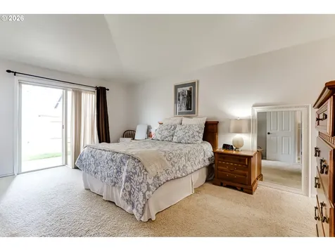 28 Sandalwood Loop Creswell OR 97426