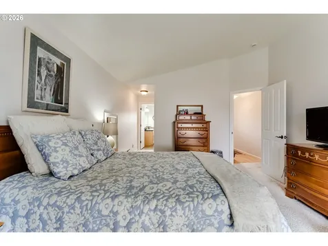 28 Sandalwood Loop Creswell OR 97426