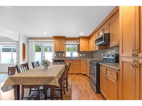 2724 NE 126th Avenue Vancouver WA 98684