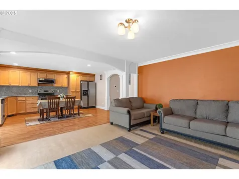 2724 NE 126th Avenue Vancouver WA 98684