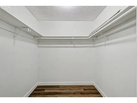 1123 E Street Independence OR 97351