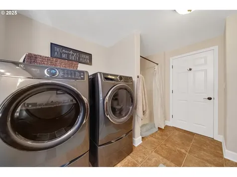 424 SW Cliff Street Depoe Bay OR 97341