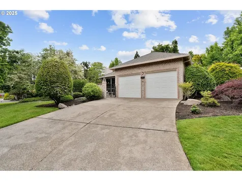32680 SW Lake Point Court Wilsonville OR 97070