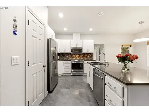 16210 SW Bray Lane Tigard OR 97224